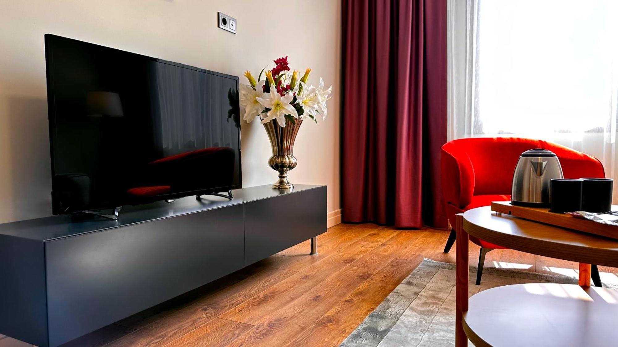 Frezya - Exclusively Woman Hotell Istanbul Exteriör bild