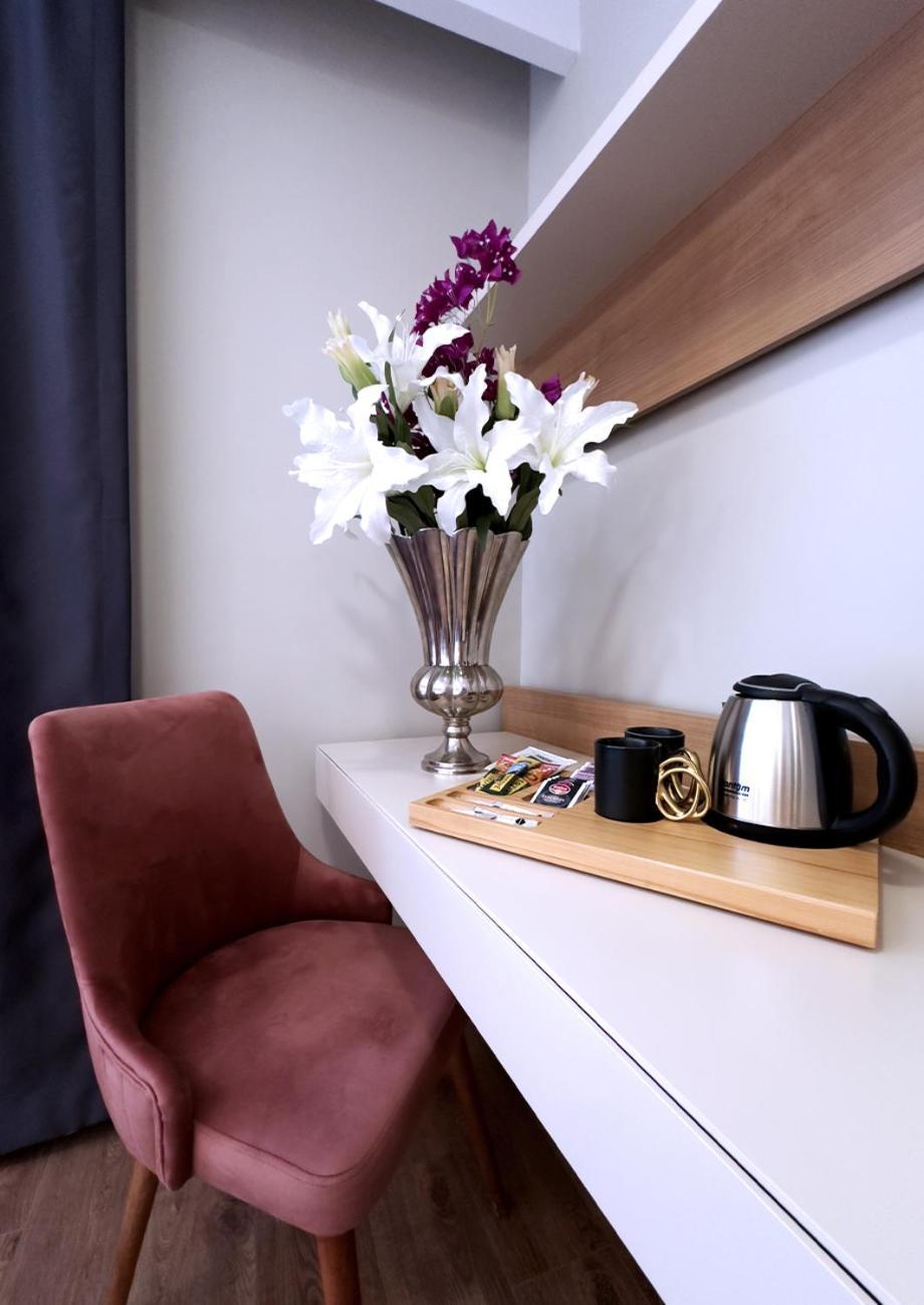 Frezya - Exclusively Woman Hotell Istanbul Exteriör bild